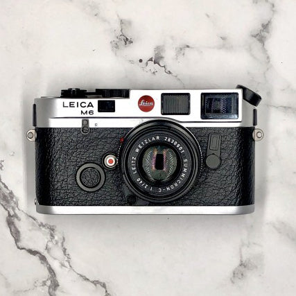 LEICA