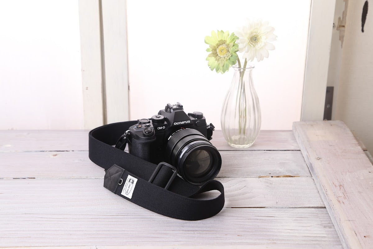 mi-na Camera Strap CORDURA Black 3.5cm