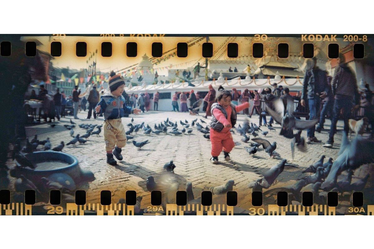 Lomography Sprocket Rocket 35 mm Panoramic Camera Bittersweet