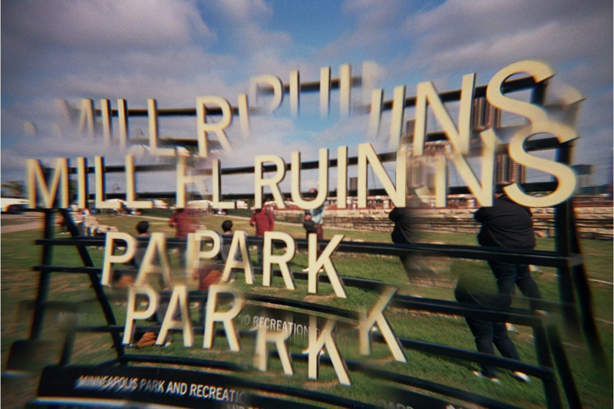 Lomography LomoApparat 21mm Wide-Angle Camera －Schiele Edition