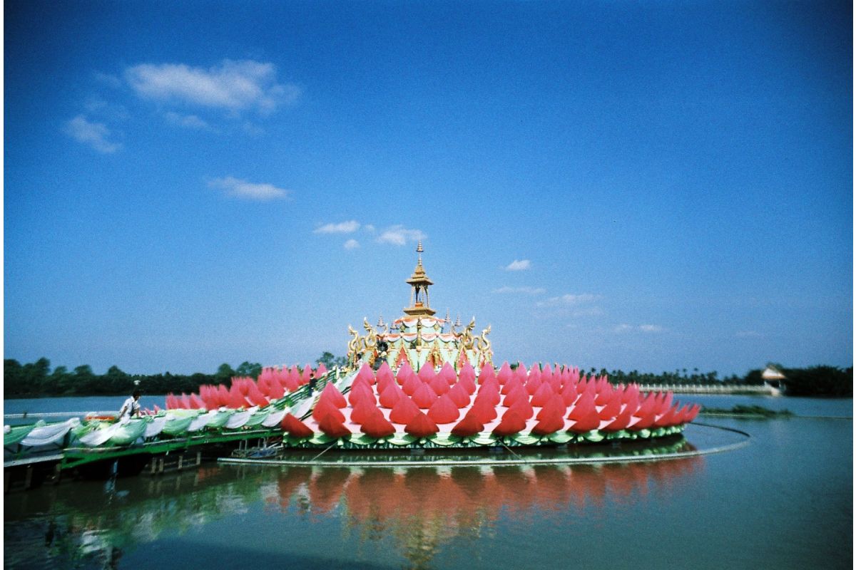 Lomography LomoChrome Color ’92 120 ISO 400