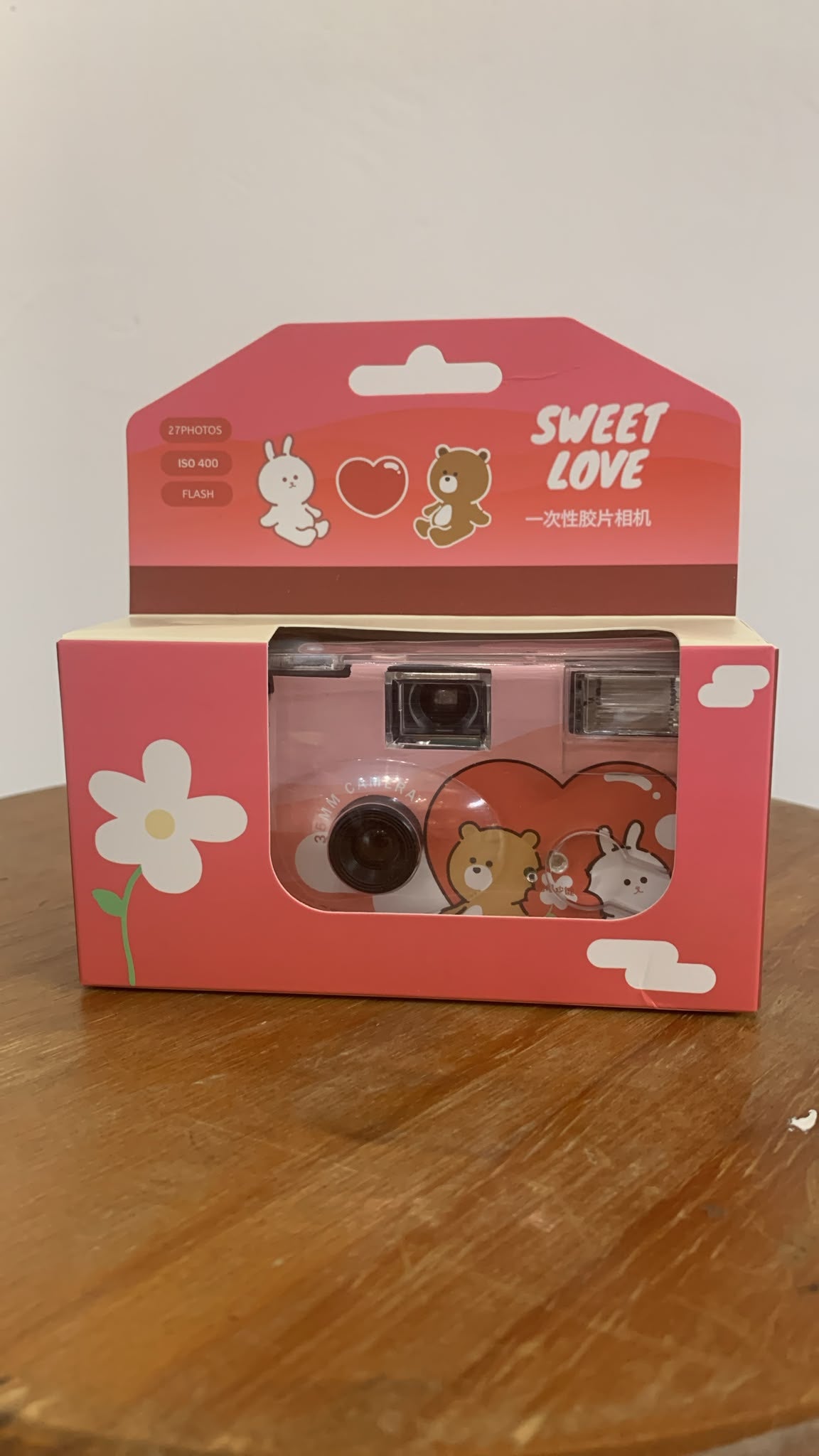 Sweet Love Simple Use Camera 400 / 135 - 27exp.