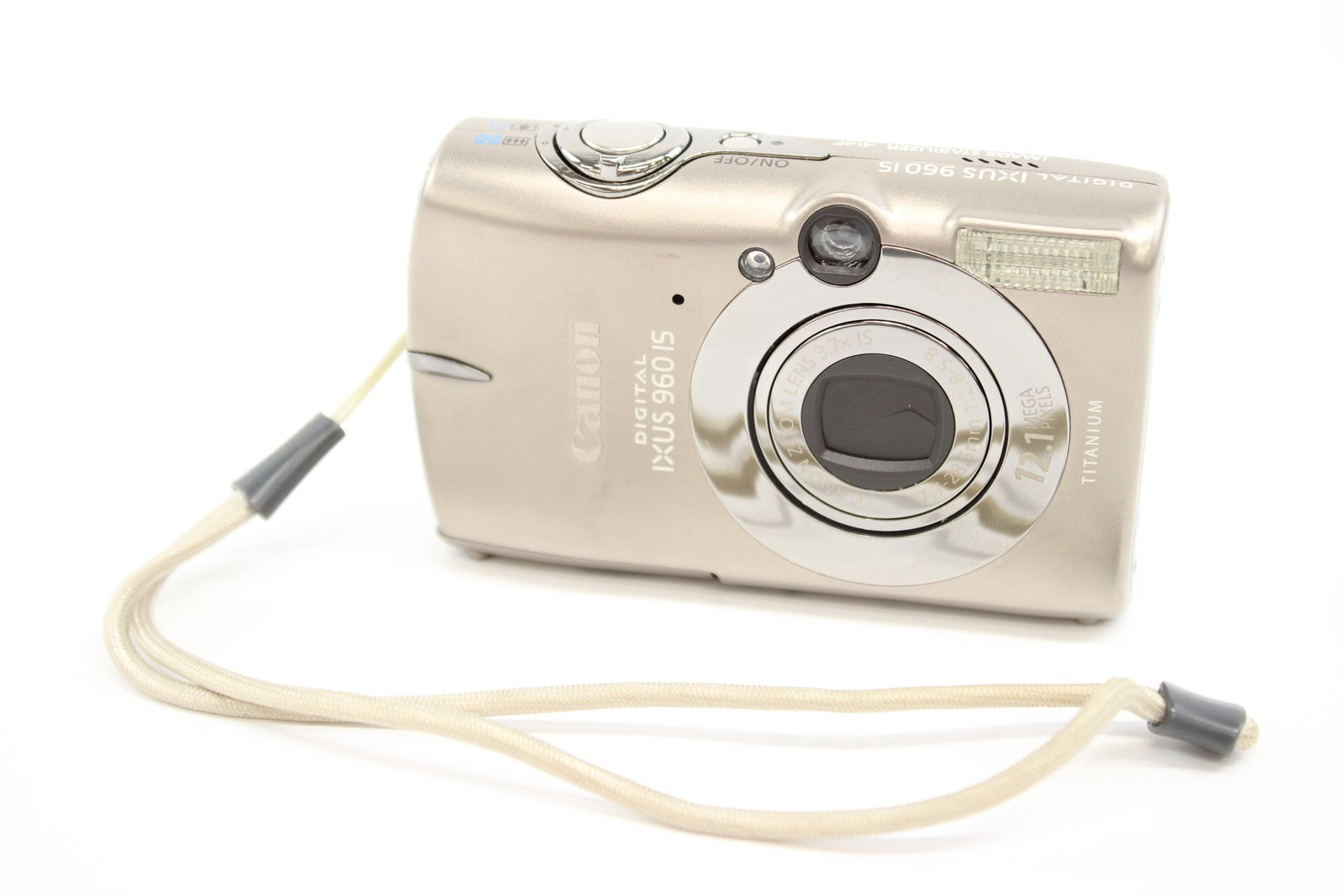 Canon IXUS 960 IS silver digital camera - actual unit