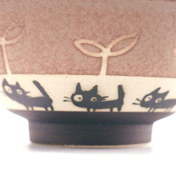 Cat Brown Mino Ware Pottery Bowl