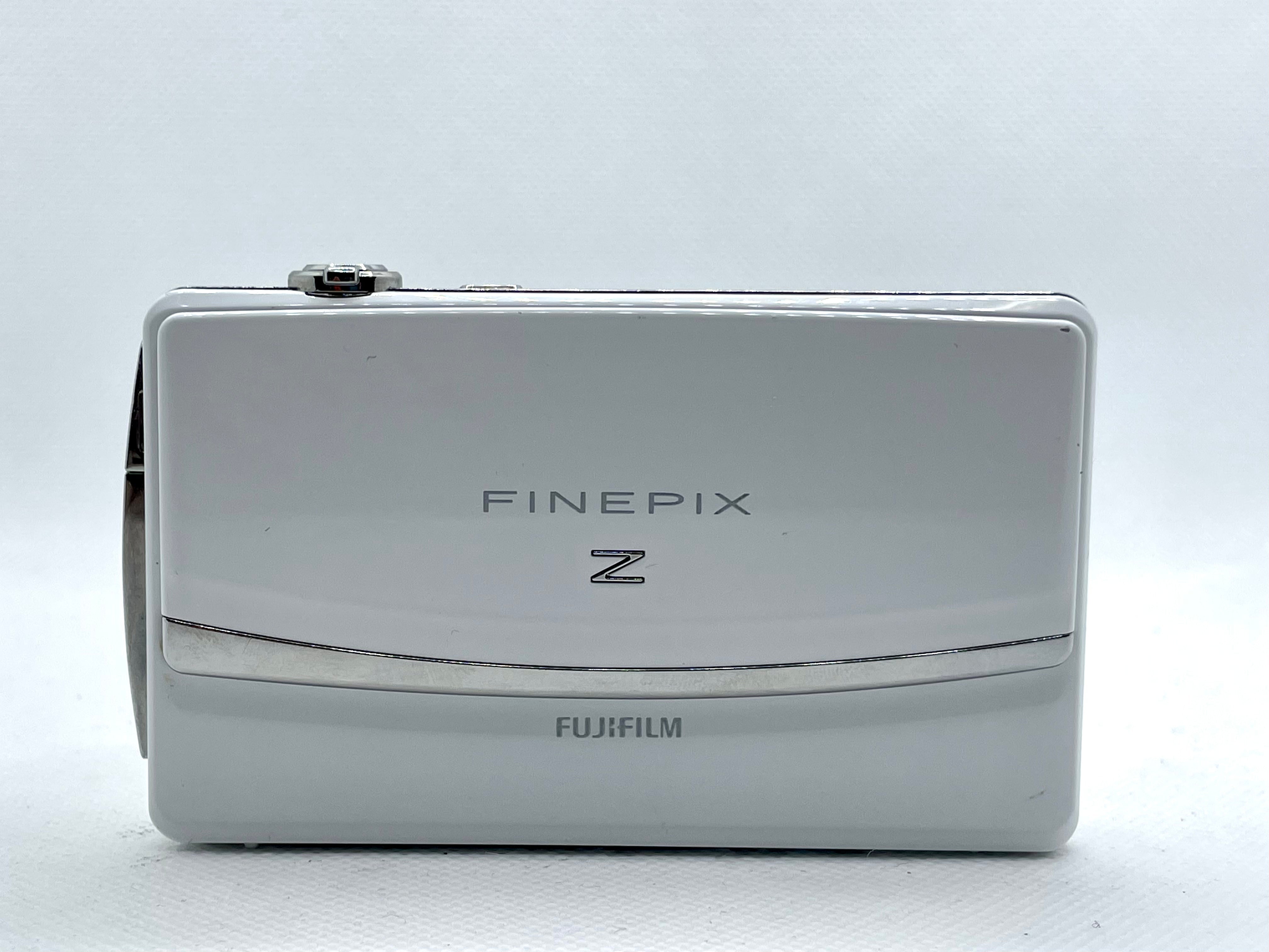 Fujifilm Finepix Z90 Digital Camera