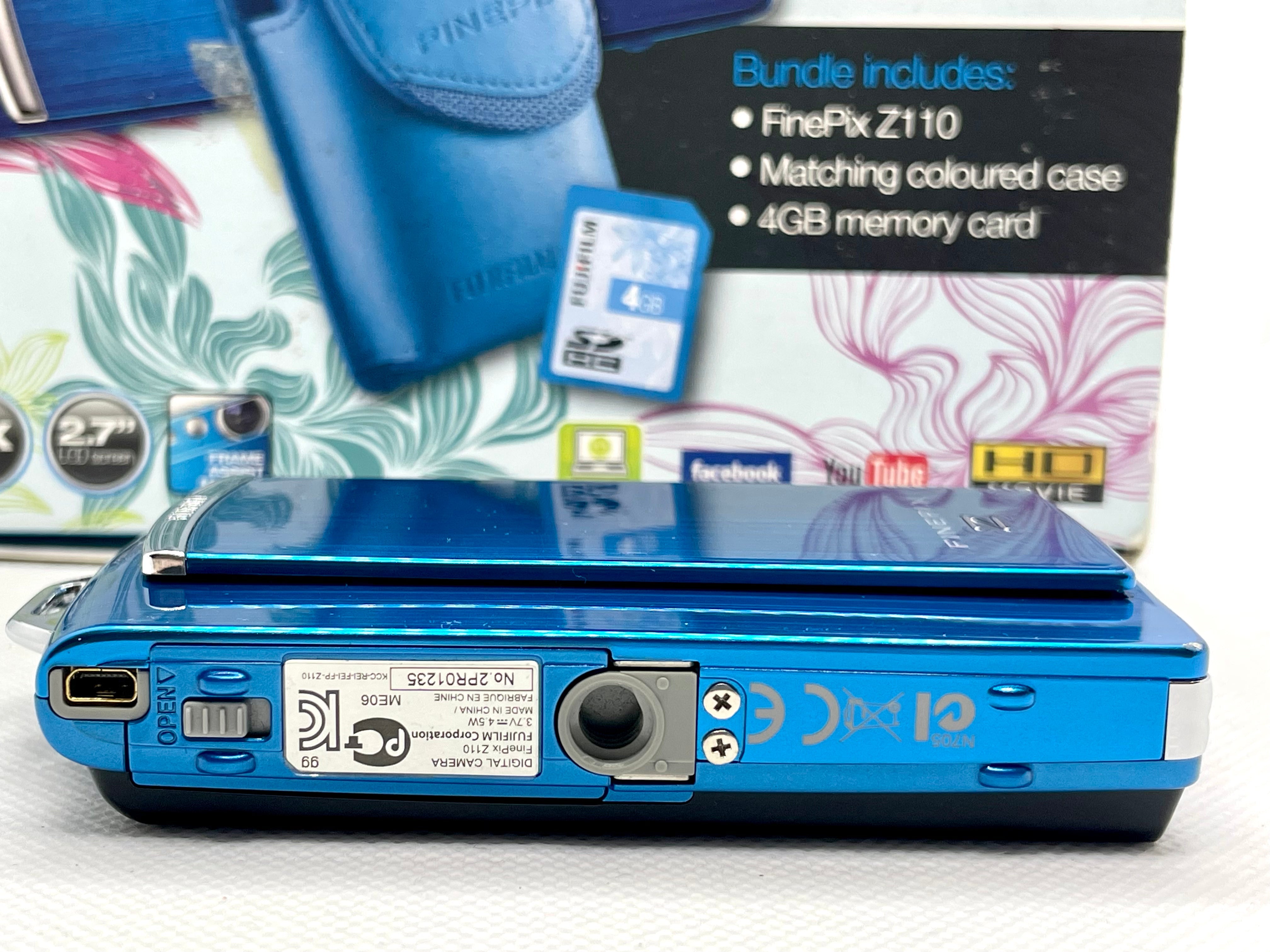 Fujifilm Finepix Z110 Digital Camera With Box Set