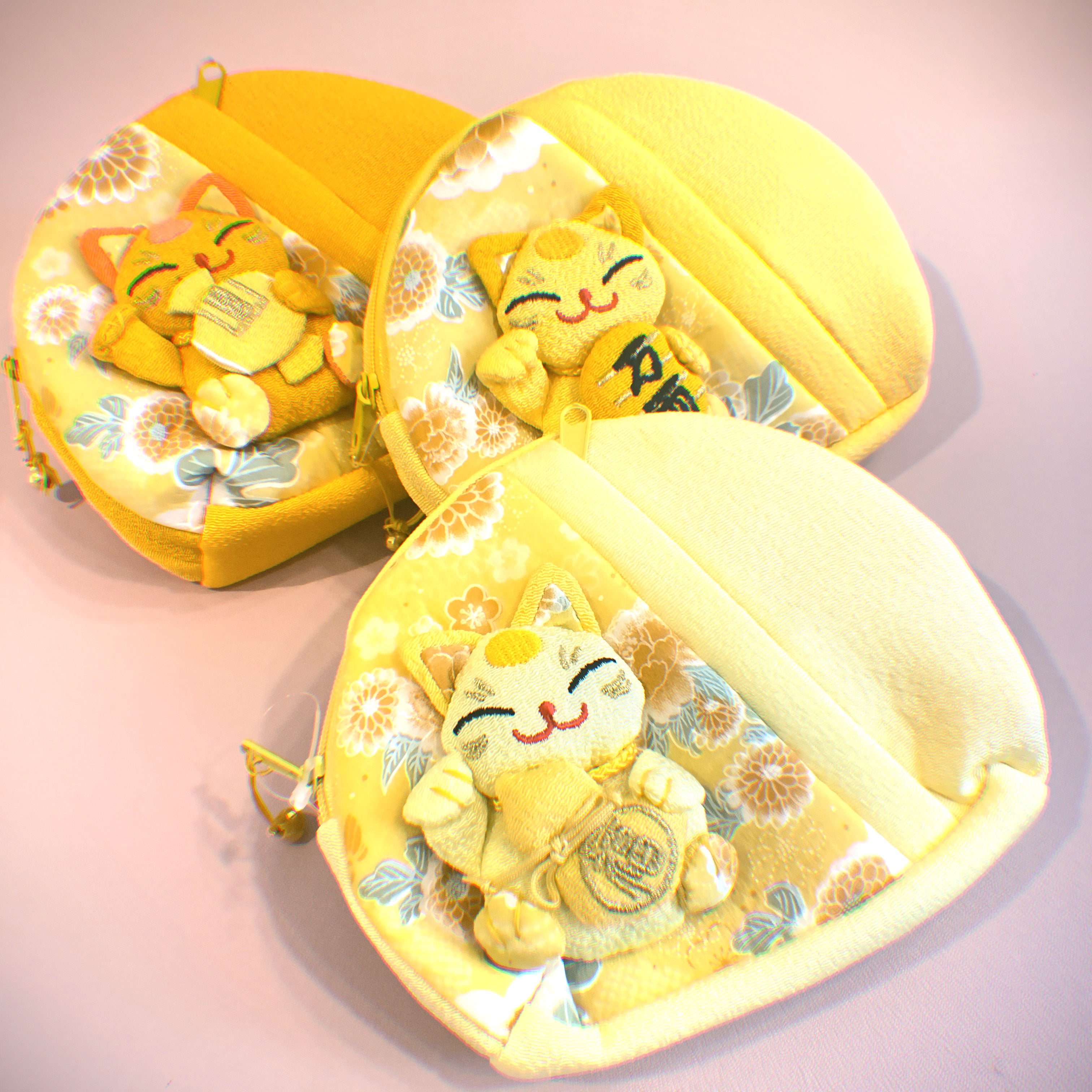 Yellow Beckoning cat Series Pouch