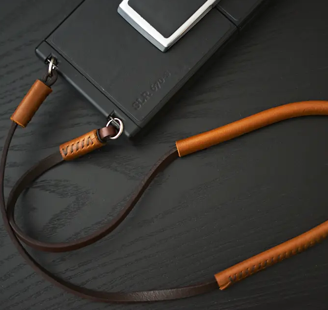 Deadcameras The Slim strap Theme collection