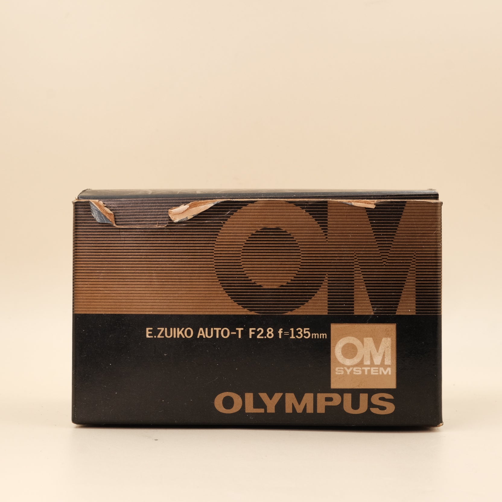 Olympus 135mm F2.8 with box